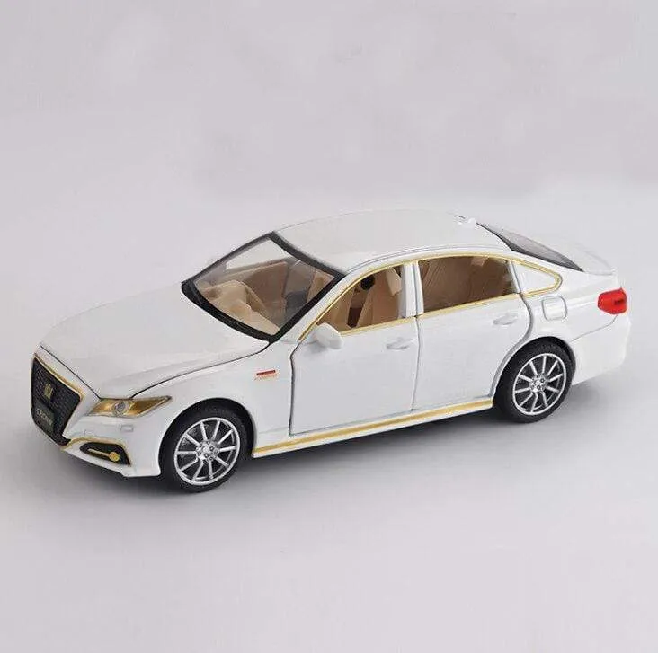 1:32 New TOYOTA CROWN Alloy Car Model Die Cast Classic Luxury Car Favorites Gift Kids Toys Free Shipping Original Box