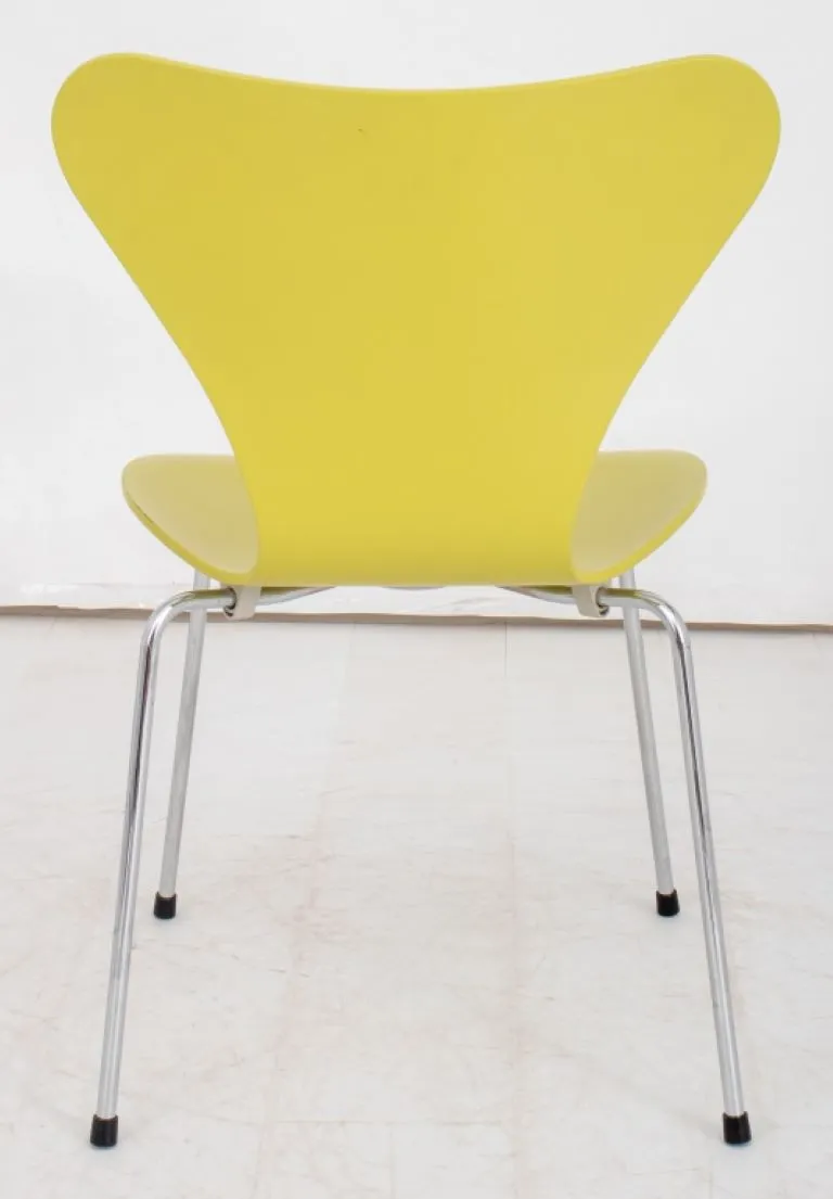 Arne Jacobsen for Fritz Hansen Series 7 Chair