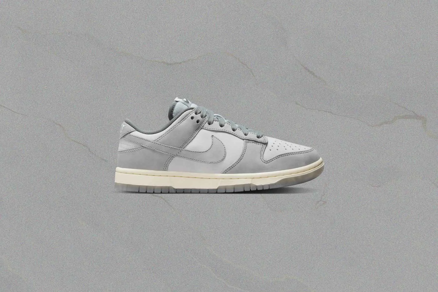 Women's Dunk Low - Cool Grey